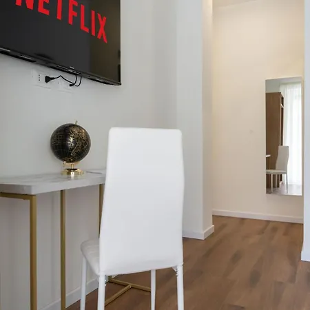 Lejlighed Con 2 E 2 Bagni -san Giovanni- Rom